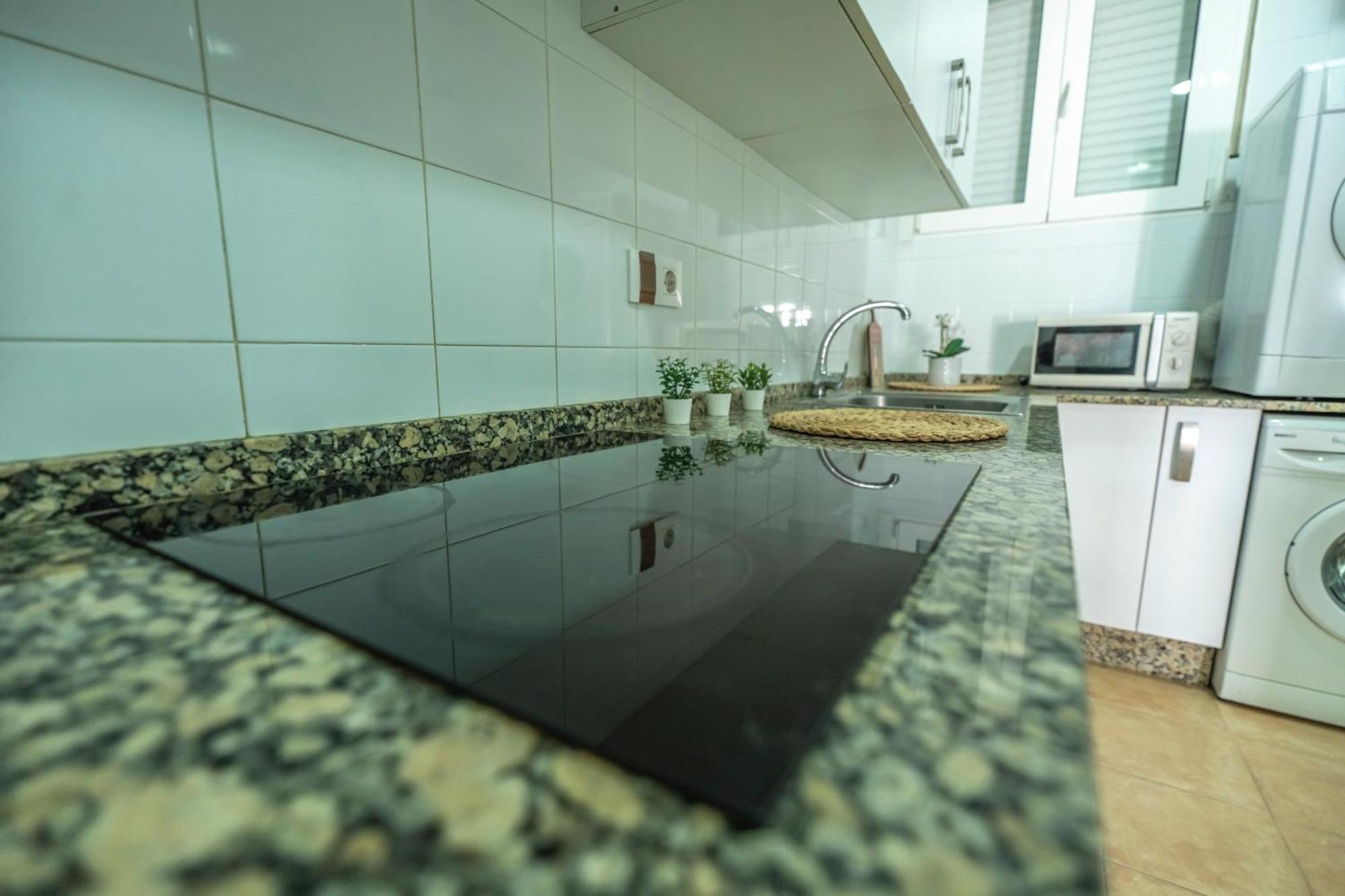 Acogedor Apartamento En Pleno Centro De Conil * Conil De La Frontera